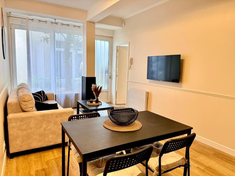 L'Orchidee - Netflix - Wi-Fi - Proche Centre Apartment Troyes Exterior photo
